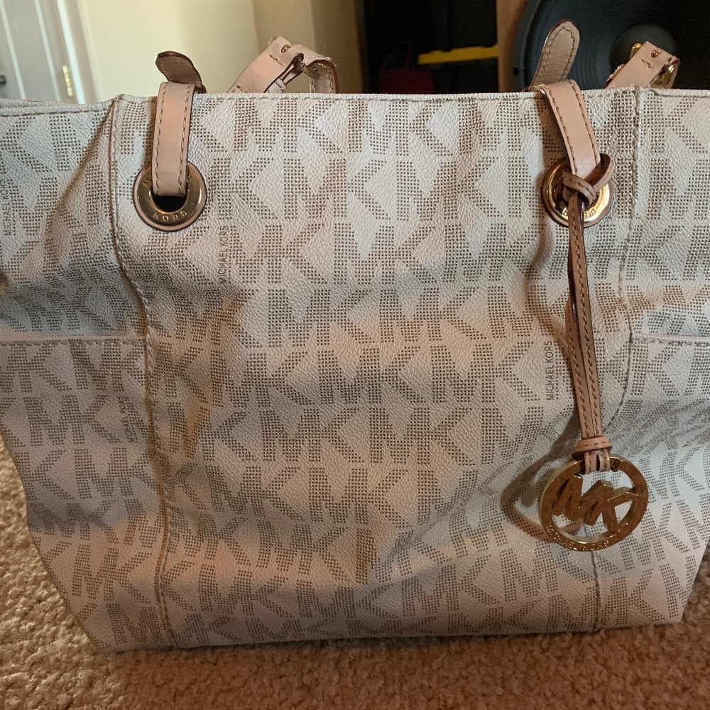 Authentic Michael Kors Monogram Purse